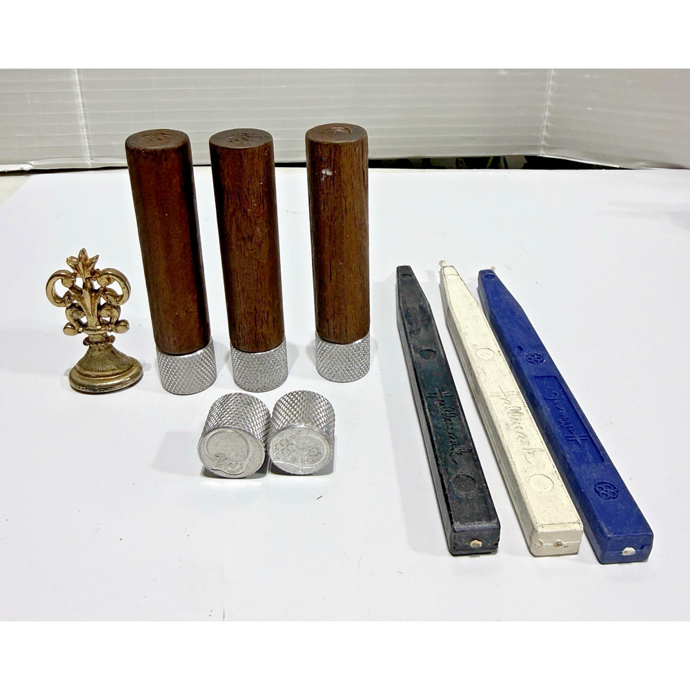 Mixed Wax Seal Stamp Lot Sealing Wax Sticks Wood Handles Brass Fleur De Lis